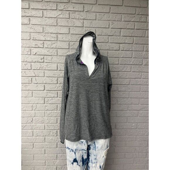 Danskin Women Gray Long Sleeve Hoodie Sweater Size 8-10 - Picture 1 of 5